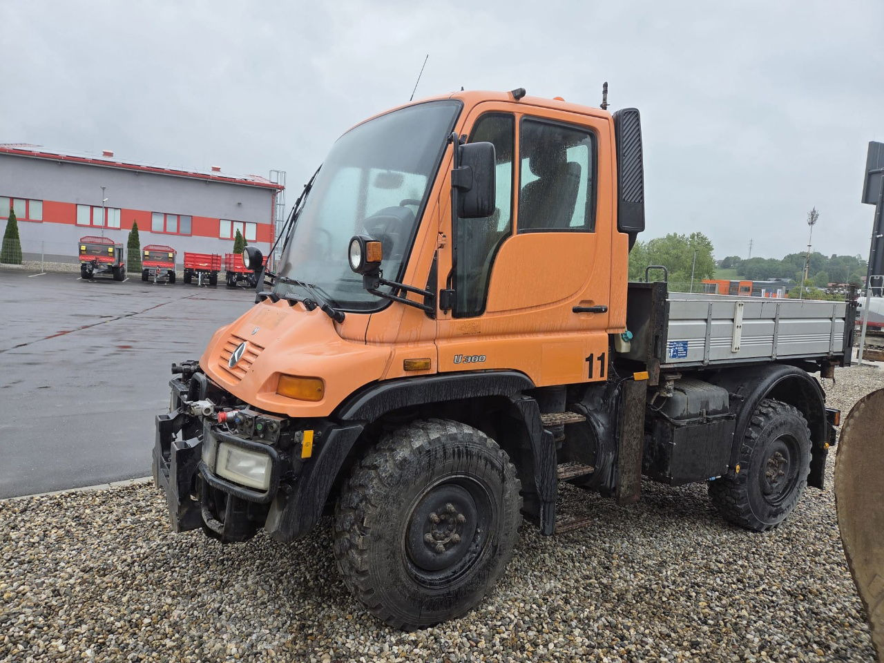 Unimog U300 4x4 - tipper - Tipper: picture 3 Unimog U300 4x4 - tipper - Tipper: picture 3