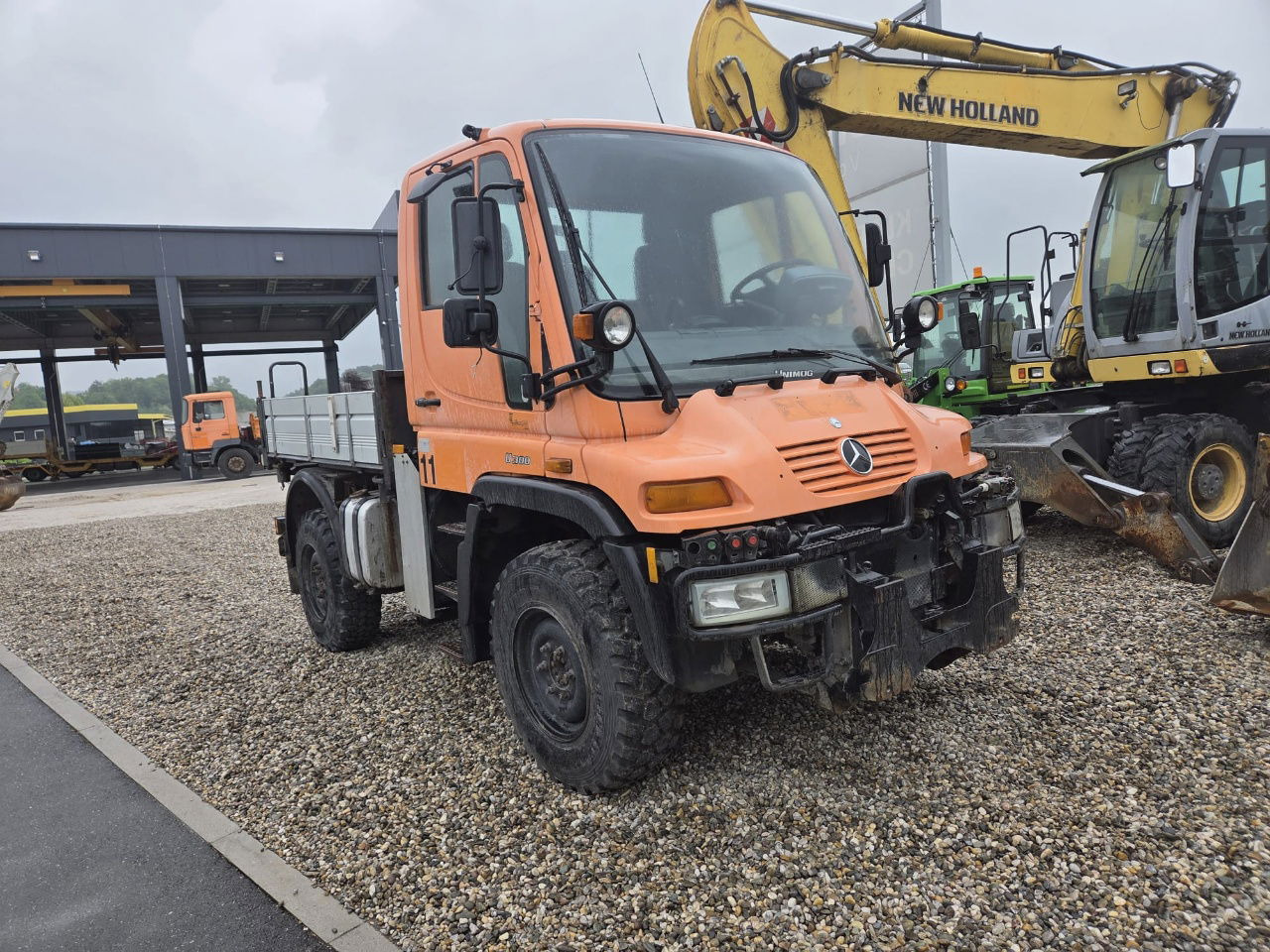 Unimog U300 4x4 - tipper - Tipper: picture 1 Unimog U300 4x4 - tipper - Tipper: picture 1