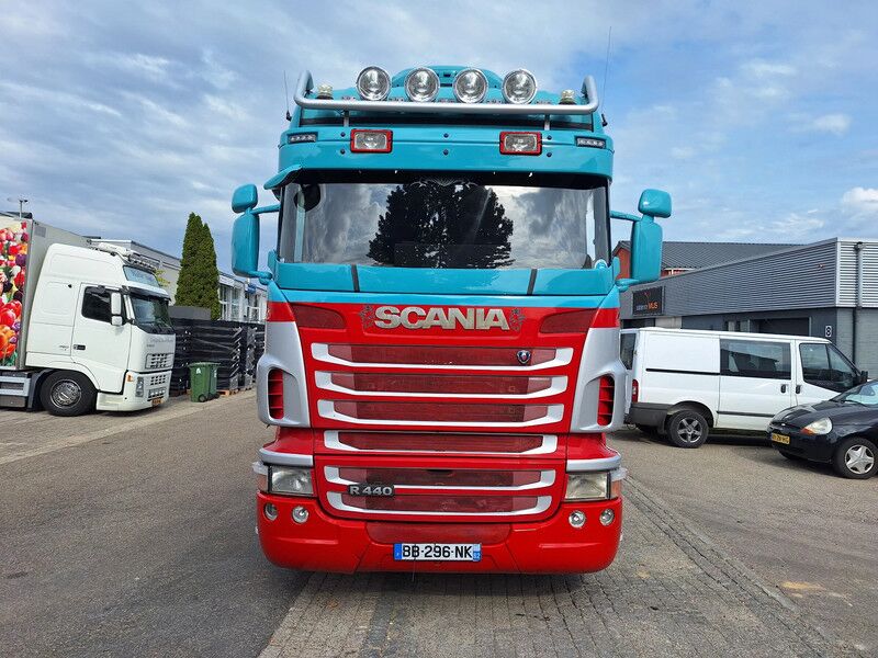 Scania R440 R440 - Tractor unit: picture 2 Scania R440 R440 - Tractor unit: picture 2