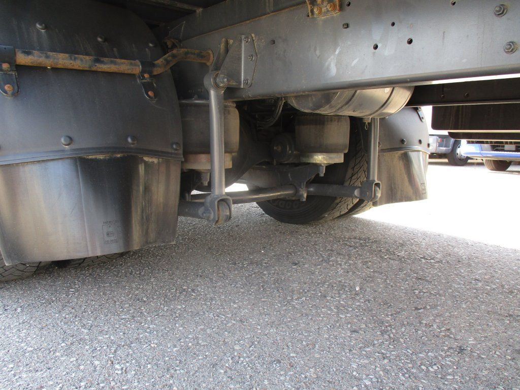 DAF LF 18.290 - Box truck: picture 5 DAF LF 18.290 - Box truck: picture 5