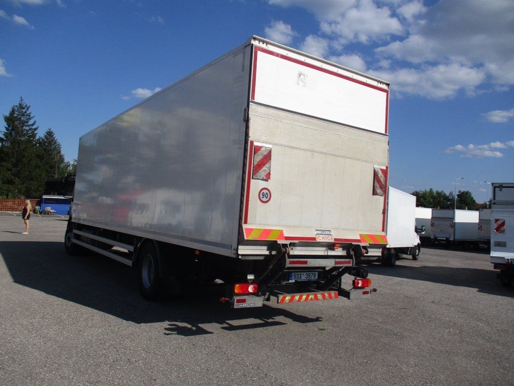 DAF LF 18.290 - Box truck: picture 3 DAF LF 18.290 - Box truck: picture 3