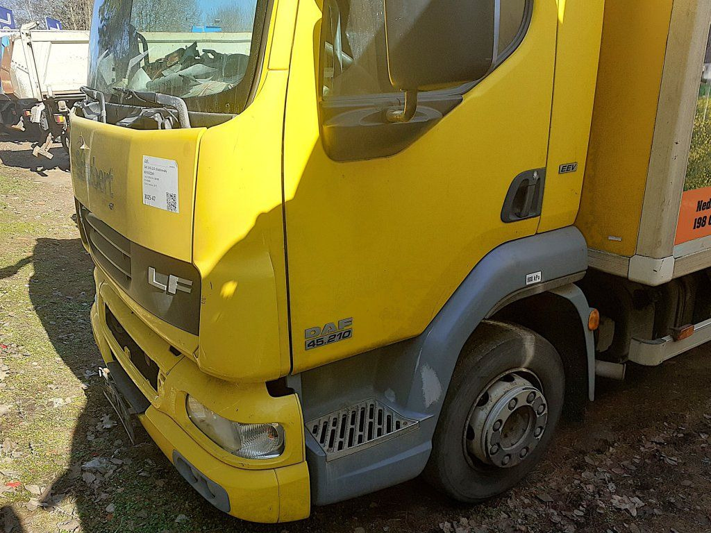 DAF LF45.210 mit Carrier Motorschaden engineproblem - Refrigerator truck: picture 3 DAF LF45.210 mit Carrier Motorschaden engineproblem - Refrigerator truck: picture 3