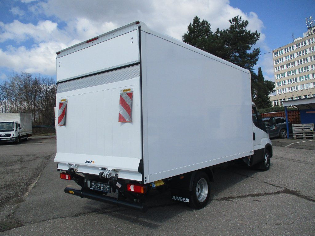 Iveco 35C16 Daily,2.3L Palfinger - Box van: picture 5 Iveco 35C16 Daily,2.3L Palfinger - Box van: picture 5