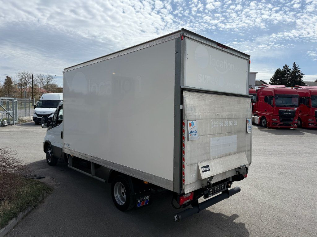 Iveco 35C16 Daily - Box van: picture 5 Iveco 35C16 Daily - Box van: picture 5