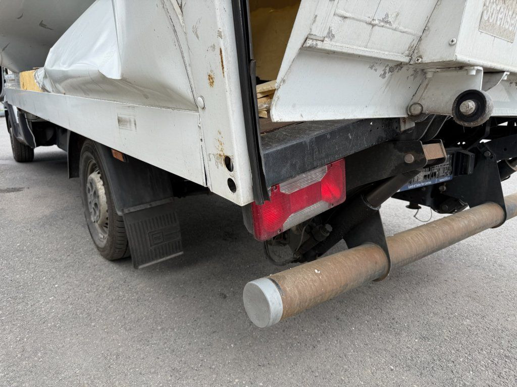 Box van Iveco 35S16 Daily UNFAL: picture 16