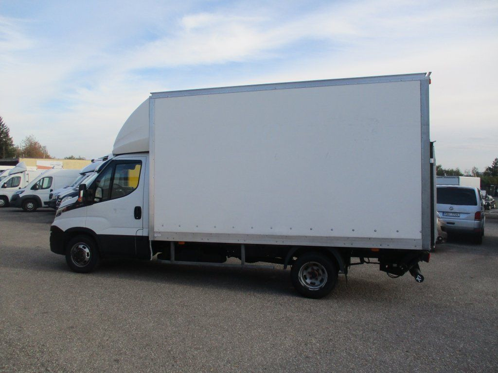 Iveco Daily 35C16 mit LBW - Box van: picture 4 Iveco Daily 35C16 mit LBW - Box van: picture 4