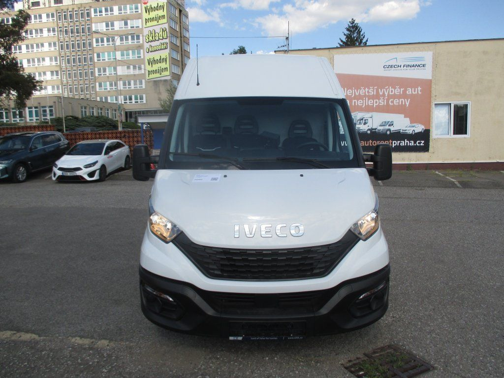 Iveco Daily 35S16 - Panel van: picture 3 Iveco Daily 35S16 - Panel van: picture 3