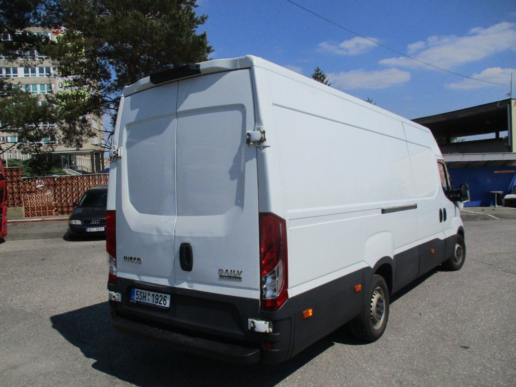 Iveco Daily 35S16 maxi - Panel van: picture 4 Iveco Daily 35S16 maxi - Panel van: picture 4
