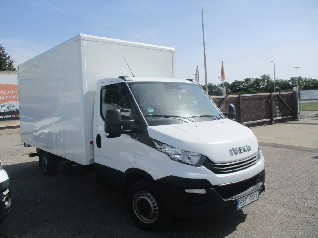 Iveco Daily 35S16 mit LBW - Box van: picture 2 Iveco Daily 35S16 mit LBW - Box van: picture 2