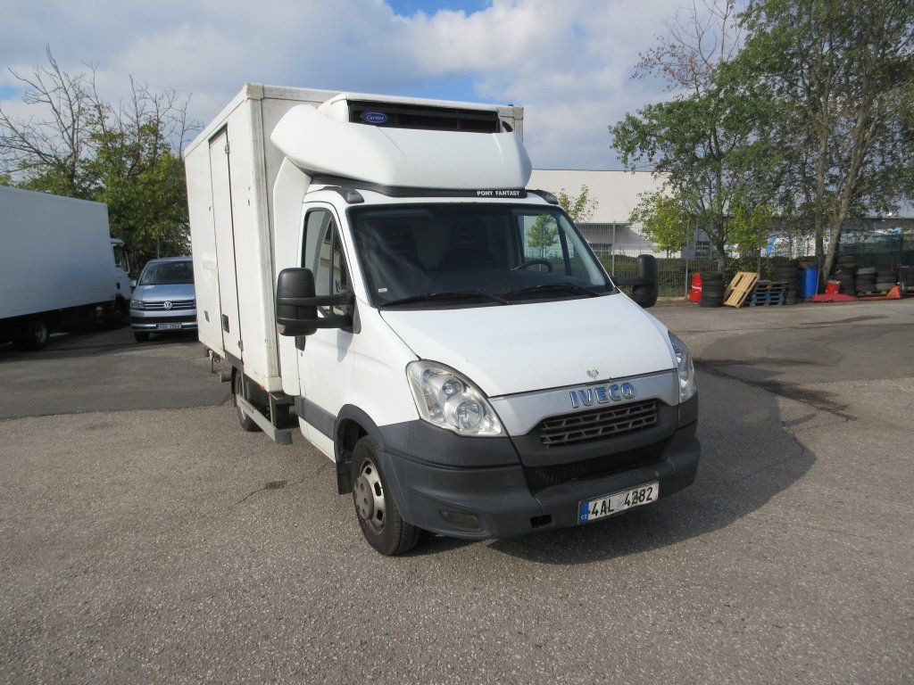 Iveco Daily 50C15 - Refrigerated van: picture 2 Iveco Daily 50C15 - Refrigerated van: picture 2