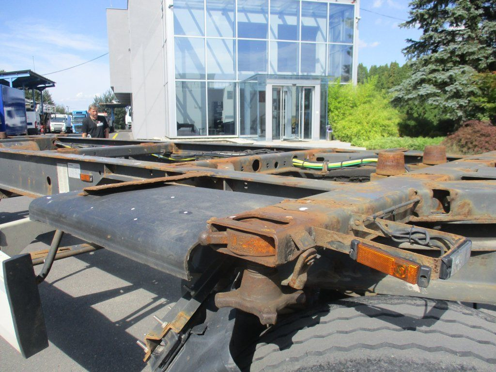 Container transporter/ Swap body trailer Krone BDF: picture 17 Container transporter/ Swap body trailer Krone BDF: picture 17