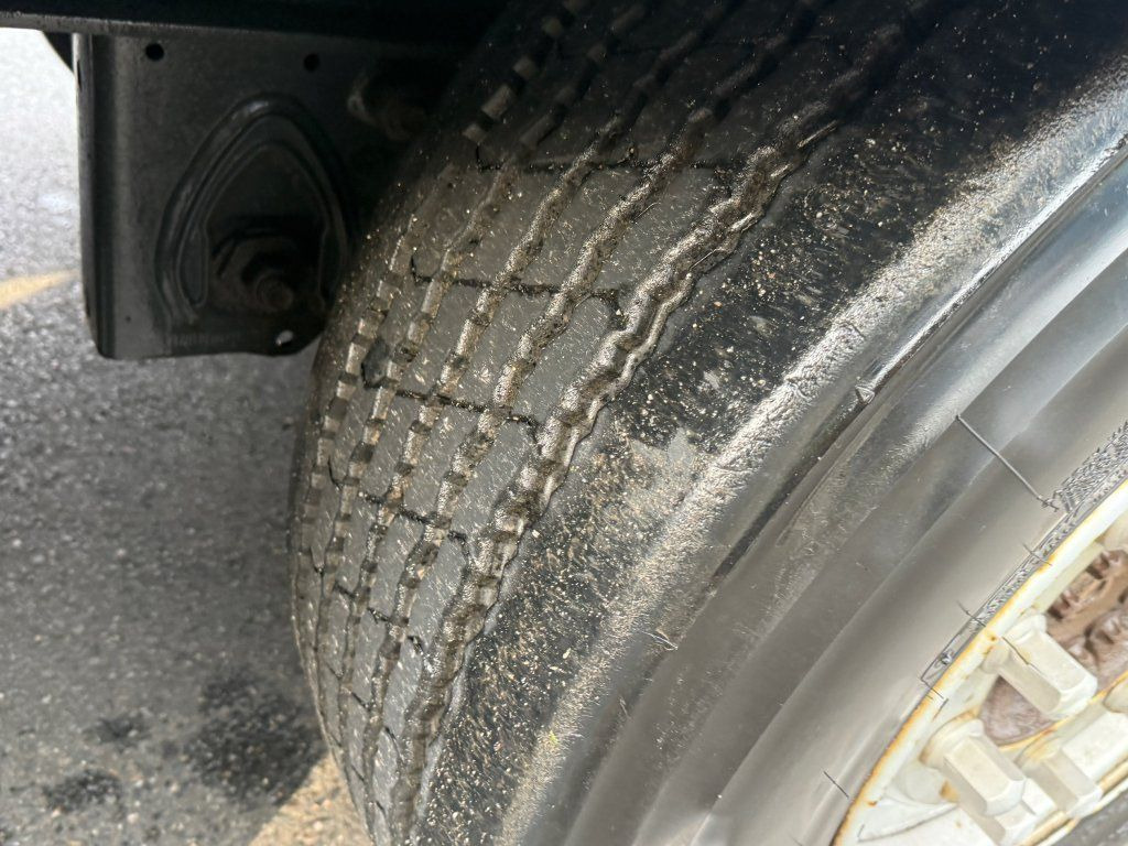 Curtainsider semi-trailer Krone SD: picture 10 Curtainsider semi-trailer Krone SD: picture 10