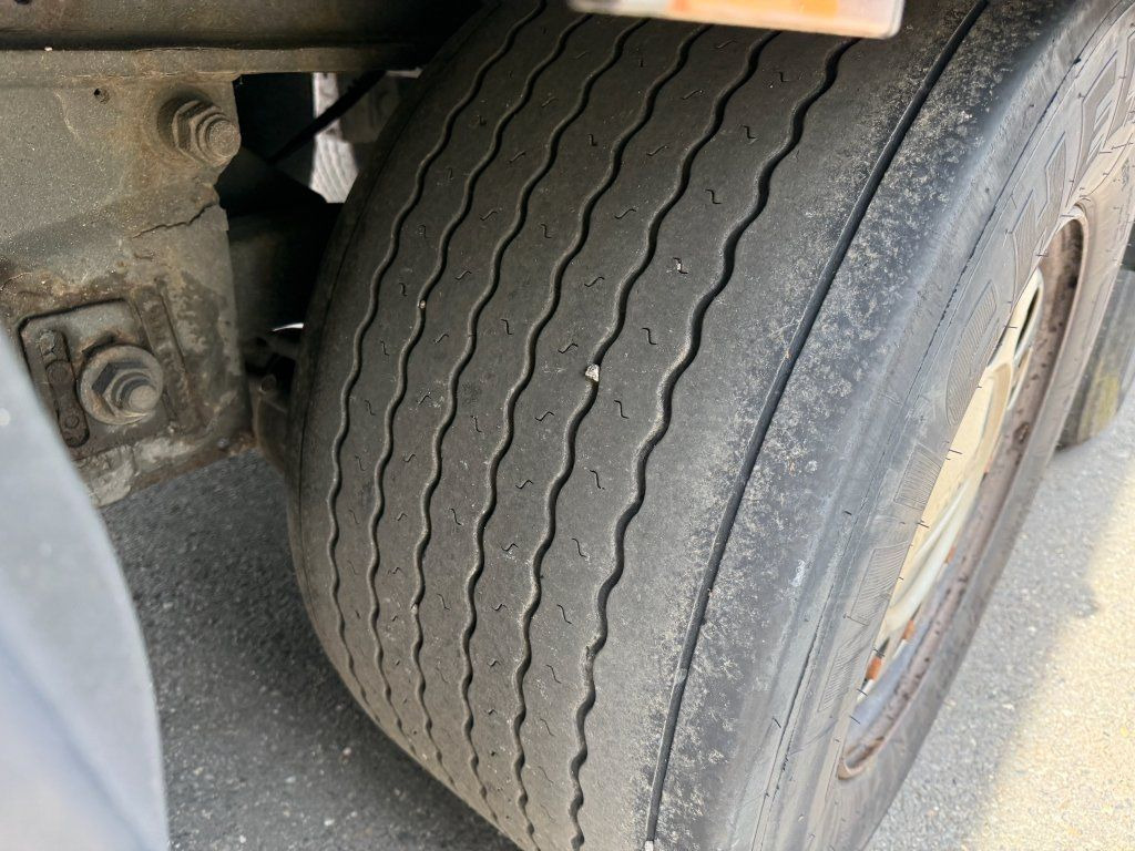 Curtainsider semi-trailer Krone SD MEGA/lowdeck: picture 6 Curtainsider semi-trailer Krone SD MEGA/lowdeck: picture 6