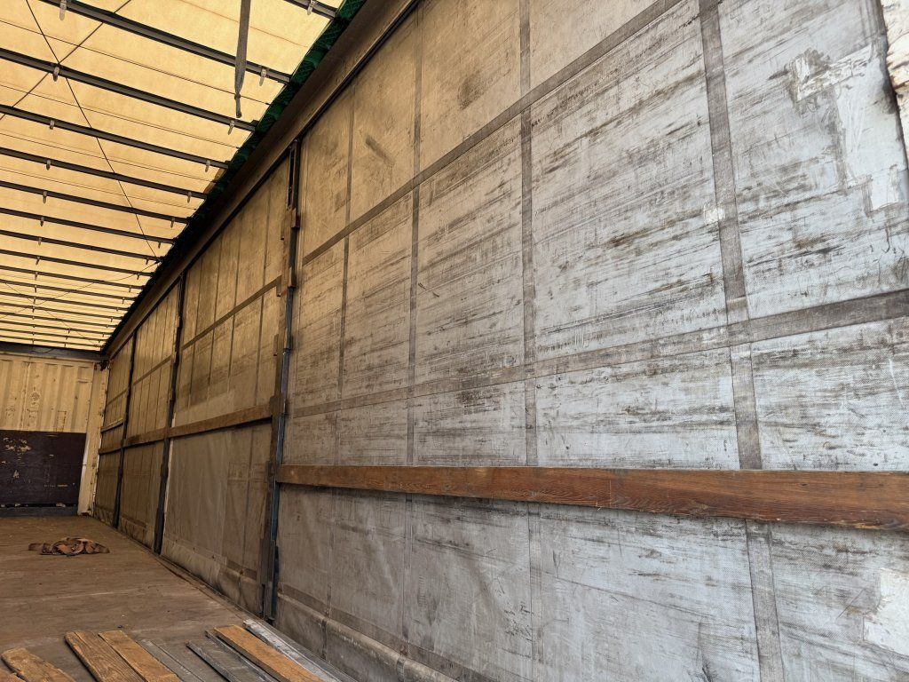 Curtainsider semi-trailer Krone SD MEGA/lowdeck: picture 15 Curtainsider semi-trailer Krone SD MEGA/lowdeck: picture 15