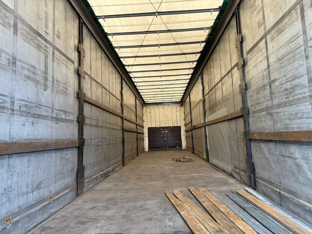 Curtainsider semi-trailer Krone SD MEGA/lowdeck: picture 13 Curtainsider semi-trailer Krone SD MEGA/lowdeck: picture 13