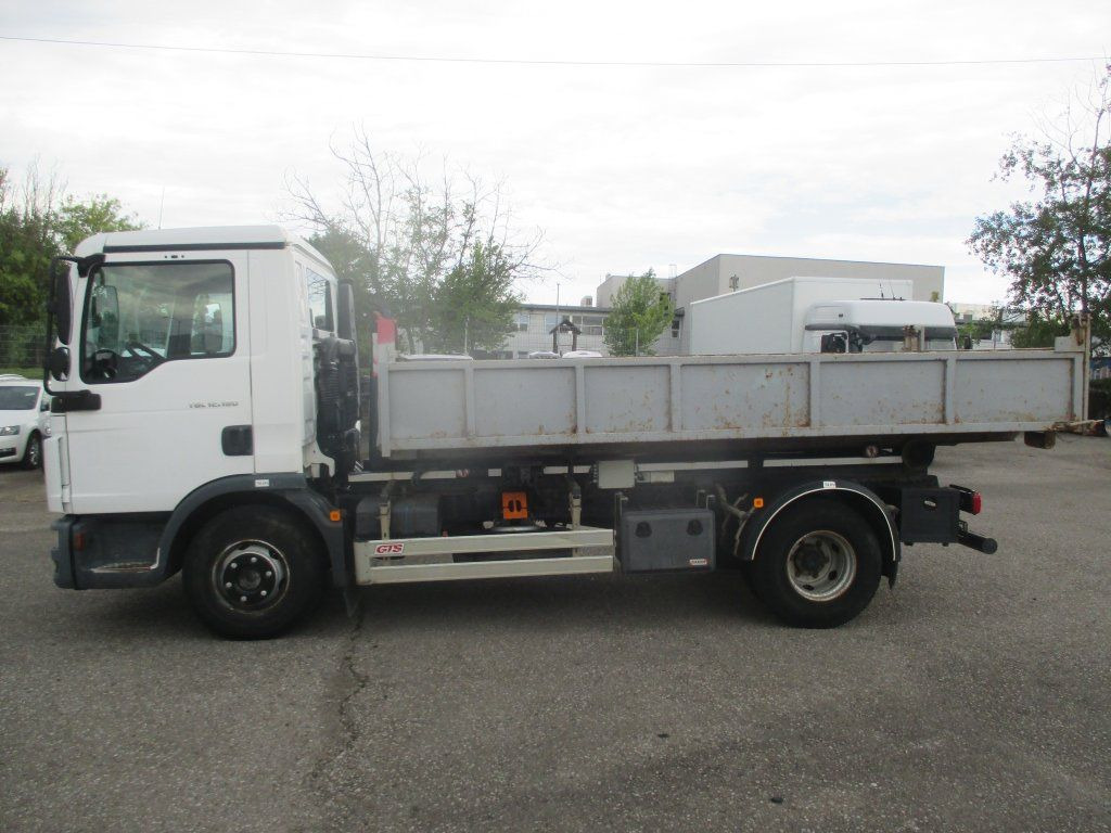 Hook lift truck MAN TGL 12.180 4x2: picture 8