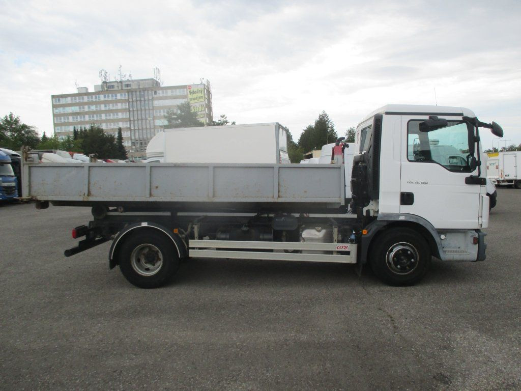 MAN TGL 12.180 4x2 - Hook lift truck: picture 4 MAN TGL 12.180 4x2 - Hook lift truck: picture 4