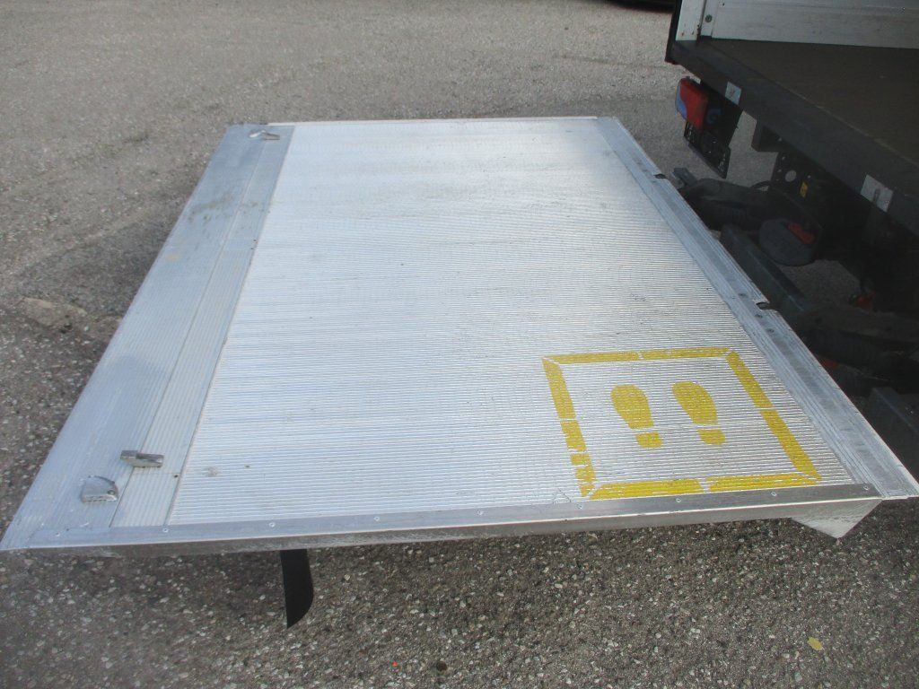 Box van MAN TGL 8.190: picture 7