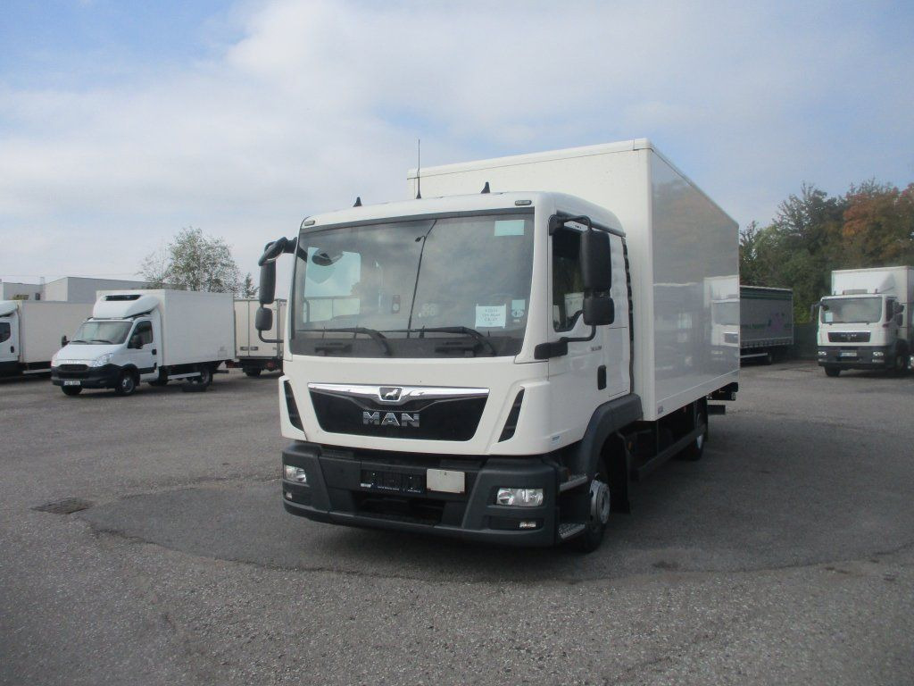 MAN TGL 8.190 - Box van: picture 3 MAN TGL 8.190 - Box van: picture 3