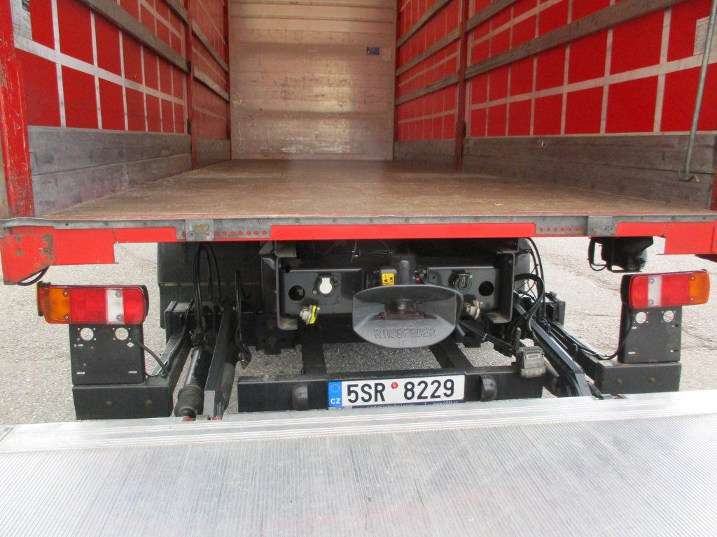 MAN TGM 18.340 mit LBW - Curtainsider truck: picture 4 MAN TGM 18.340 mit LBW - Curtainsider truck: picture 4