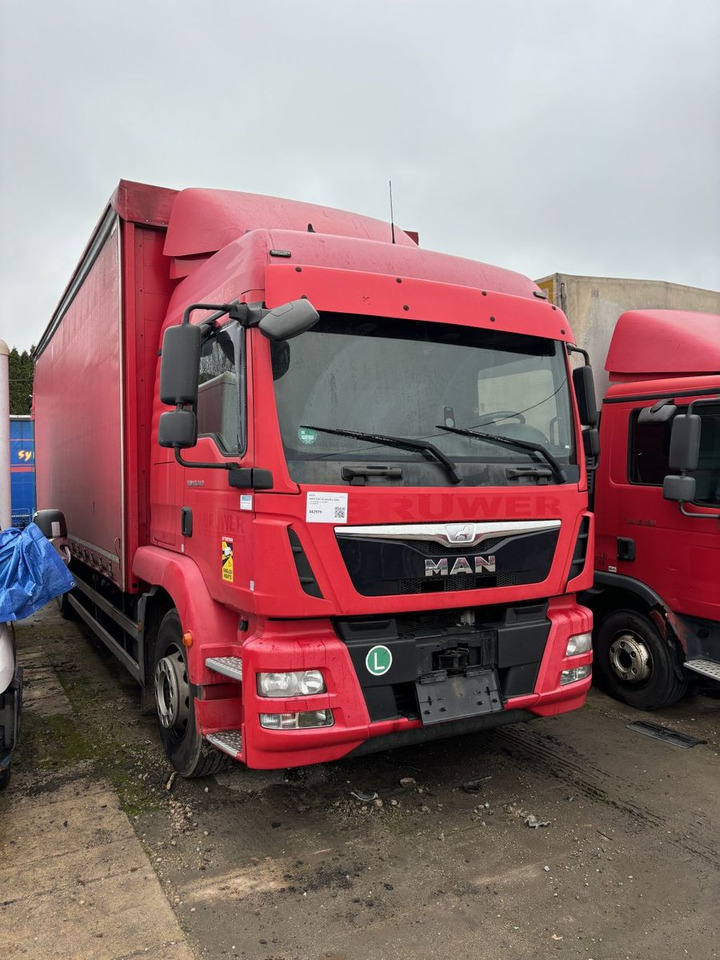 MAN TGM18.340 EURO 6 UNANGETRIEBEN - Curtainsider truck: picture 2 MAN TGM18.340 EURO 6 UNANGETRIEBEN - Curtainsider truck: picture 2