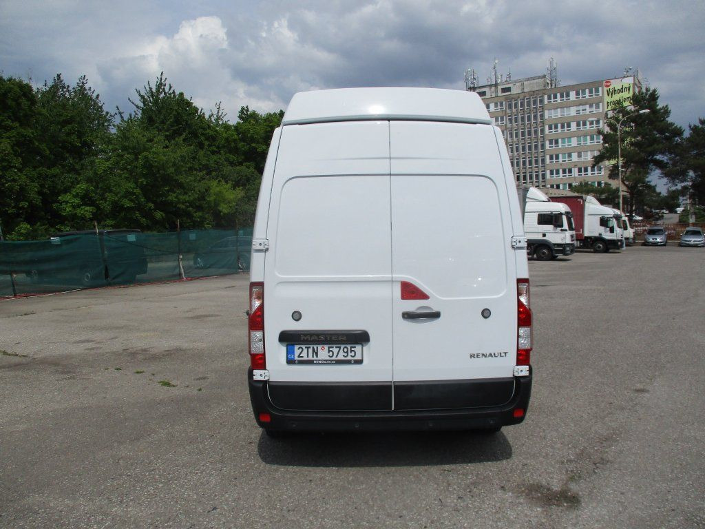 Renault Master 2.3dci L3H3 on lease Renault Master 2.3dci L3H3: picture 8
