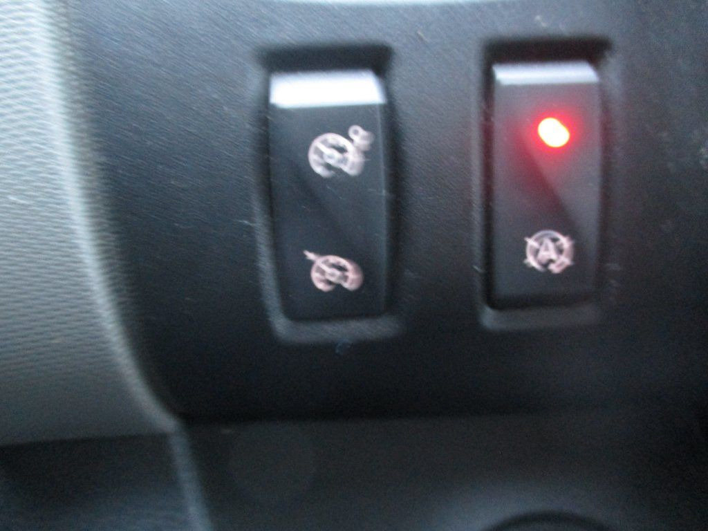 Small van Renault Trafic Energy: picture 15
