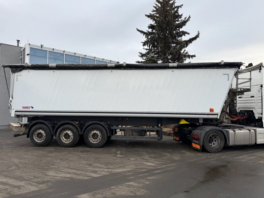 Schmitz Cargobull SKI 24 50 m3 - Tipper semi-trailer: picture 2 Schmitz Cargobull SKI 24 50 m3 - Tipper semi-trailer: picture 2