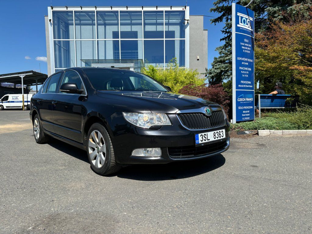Skoda II 2,0TDi - Sedan: picture 4 Skoda II 2,0TDi - Sedan: picture 4