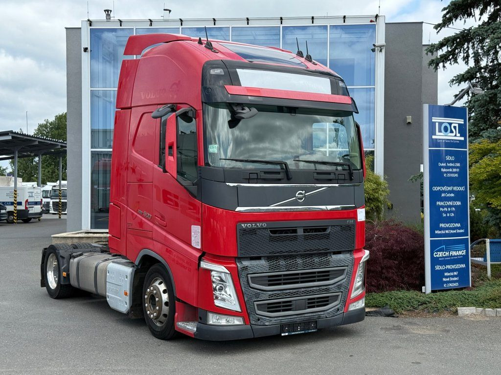 Volvo FH500 EURO 6 MEGA/lowdeck - Tractor unit: picture 2 Volvo FH500 EURO 6 MEGA/lowdeck - Tractor unit: picture 2