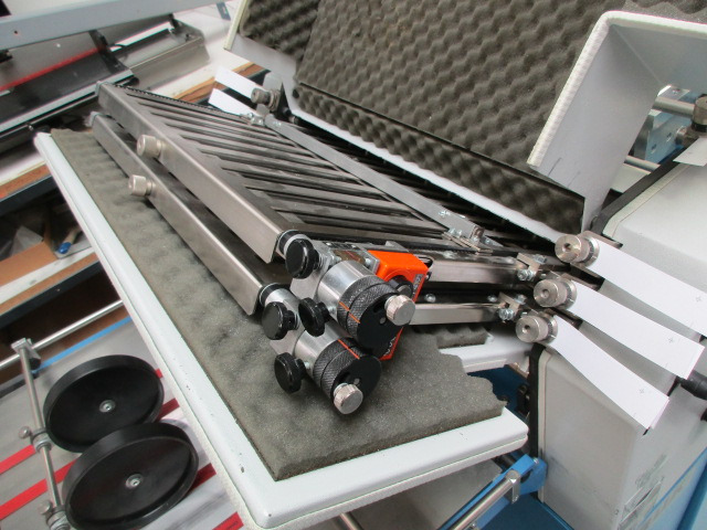 Griesser & Kunzmann buckle plate folder for small folds GUK FA 45-4-FL2 S-520 - Folding machine: picture 3 Griesser & Kunzmann buckle plate folder for small folds GUK FA 45-4-FL2 S-520 - Folding machine: picture 3