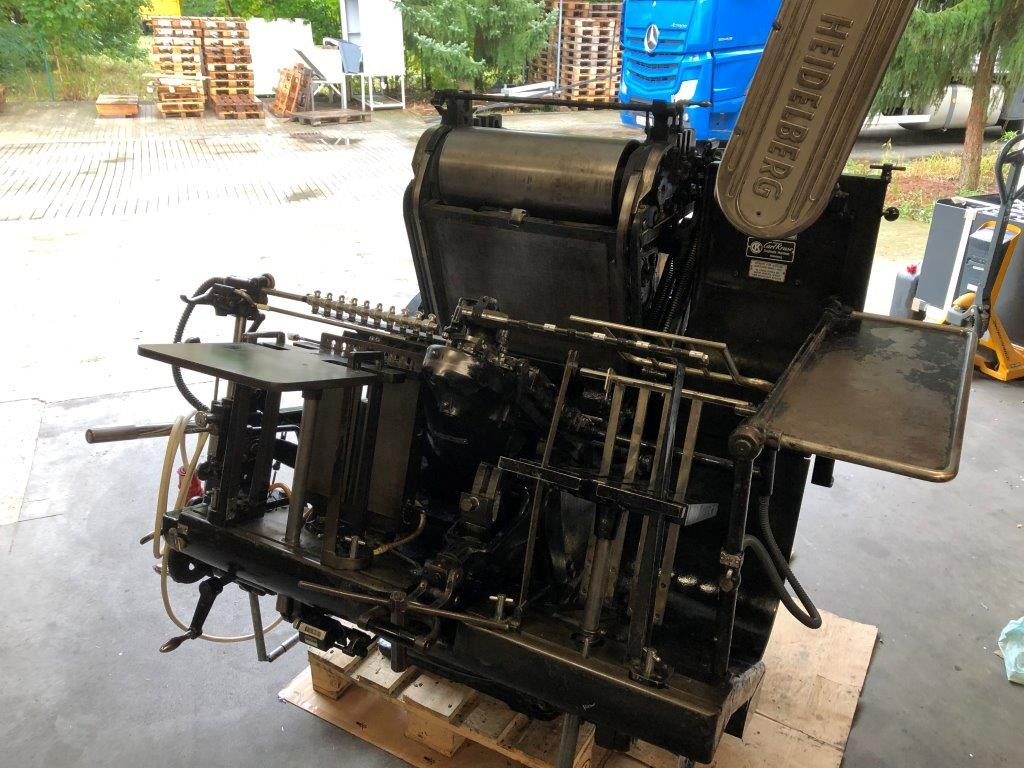 Heidelberg GT A3 - Automatic die cutter for die cutting - Paper cutting machine: picture 1 Heidelberg GT A3 - Automatic die cutter for die cutting - Paper cutting machine: picture 1