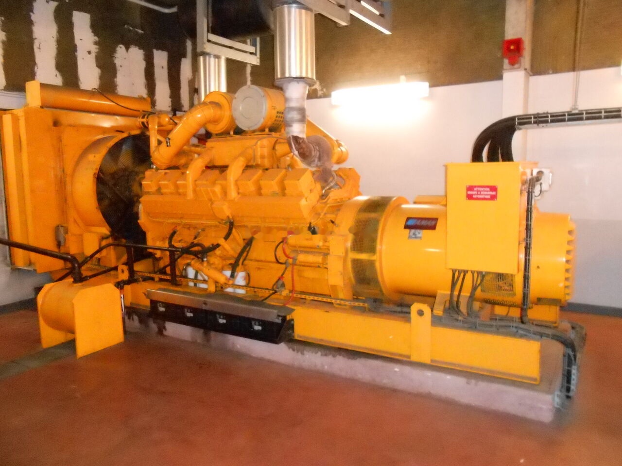 SDMO Cummins 1000 kVa KTA50-G1 - Generator set: picture 1 SDMO Cummins 1000 kVa KTA50-G1 - Generator set: picture 1
