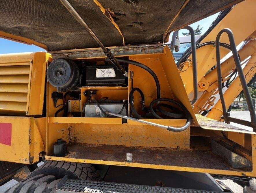 Liebherr A316  on lease Liebherr A316: picture 6