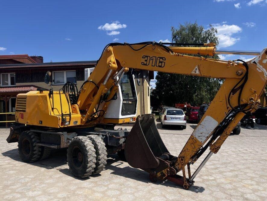 Liebherr A316 - Wheel excavator: picture 2 Liebherr A316 - Wheel excavator: picture 2