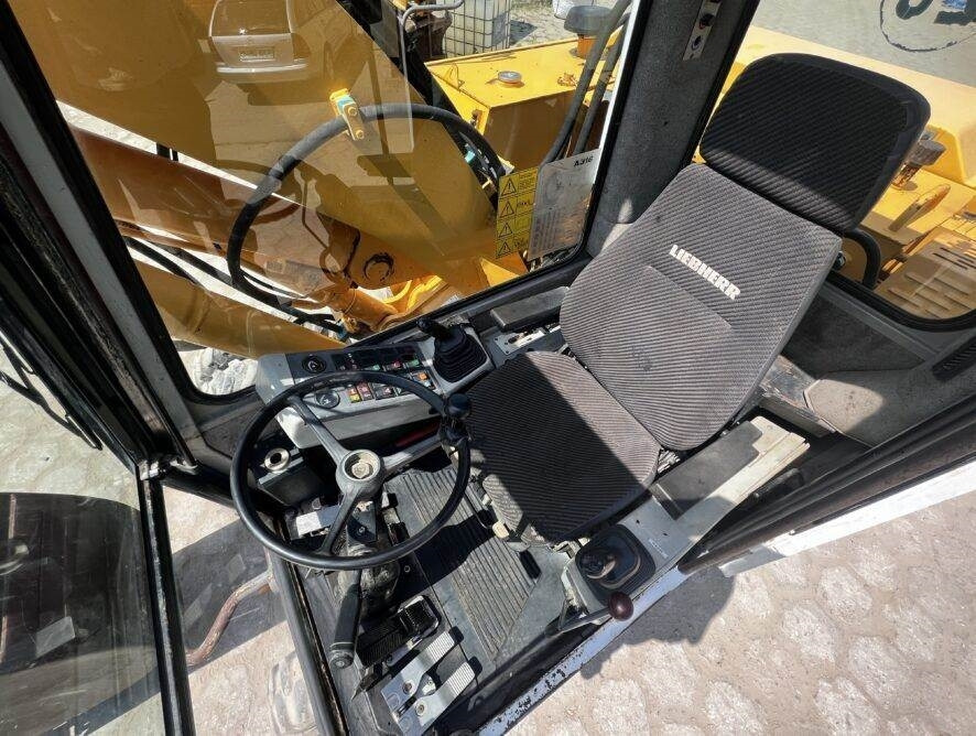 Liebherr A316  on lease Liebherr A316: picture 9