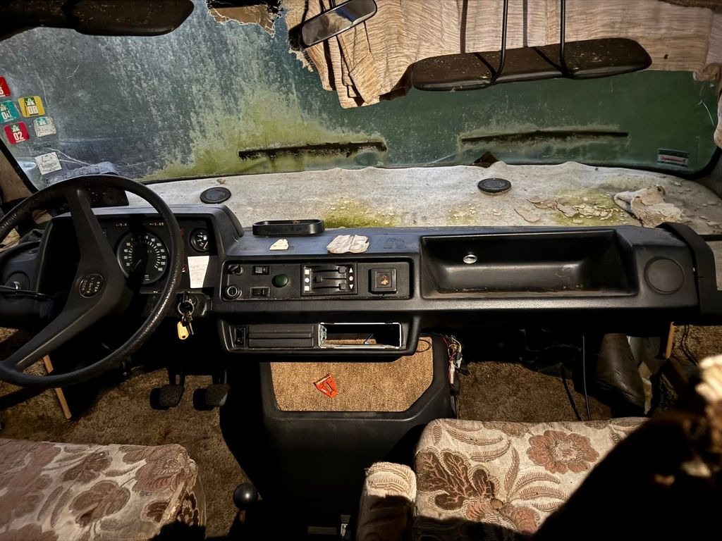 Mercedes-Benz Hymermobil 601 D 28 - Integrated motorhome: picture 4 Mercedes-Benz Hymermobil 601 D 28 - Integrated motorhome: picture 4