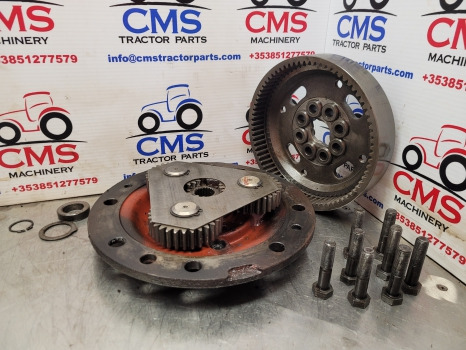 Carraro 709 Case Ford 6410, 5610, 6610 Front Axle Hub Reduction Kit 83984366 - Front axle: picture 1 Carraro 709 Case Ford 6410, 5610, 6610 Front Axle Hub Reduction Kit 83984366 - Front axle: picture 1