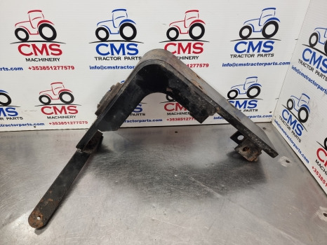 Case Mxu100, Mxy, Nh T6000, Tsa, Cab Bracket Rh 87302580, 82034211 - Cab suspension: picture 1 Case Mxu100, Mxy, Nh T6000, Tsa, Cab Bracket Rh 87302580, 82034211 - Cab suspension: picture 1