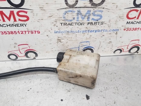 Case New Holland T7.200 Spool Oil Reservoir 84287277, 84284864, 84253966 - Hydraulic tank for Farm tractor: picture 3 Case New Holland T7.200 Spool Oil Reservoir 84287277, 84284864, 84253966 - Hydraulic tank for Farm tractor: picture 3