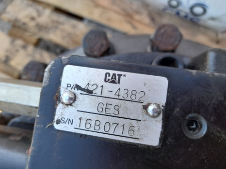 Caterpillar 312e L Drive Motor Unit 421/4382, 421/4381, 349/9520x - Hydraulics: picture 4 Caterpillar 312e L Drive Motor Unit 421/4382, 421/4381, 349/9520x - Hydraulics: picture 4