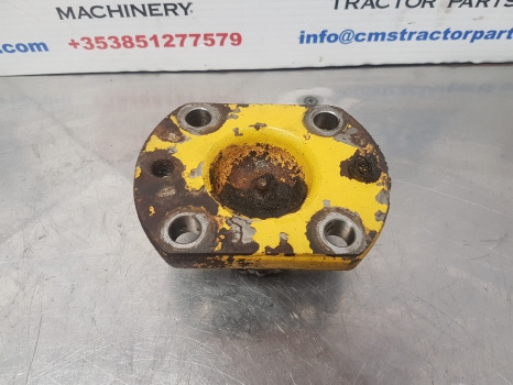 Caterpillar Th62 Front Axle King Pin 8i-4322 - Front axle: picture 2 Caterpillar Th62 Front Axle King Pin 8i-4322 - Front axle: picture 2