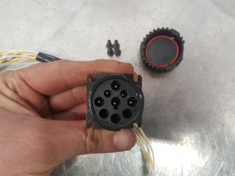 Claas Arion 640, 950, 900, 880, Axion 500,600 Wiring Loom 0011258341 - Cables/ Wire harness for Farm tractor: picture 3 Claas Arion 640, 950, 900, 880, Axion 500,600 Wiring Loom 0011258341 - Cables/ Wire harness for Farm tractor: picture 3