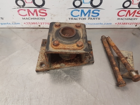 Claas Axos 340 Cx Celtis 426, 456 Cab Support Lhs 0010464541, 10464541 - Cab suspension for Farm tractor: picture 1 Claas Axos 340 Cx Celtis 426, 456 Cab Support Lhs 0010464541, 10464541 - Cab suspension for Farm tractor: picture 1