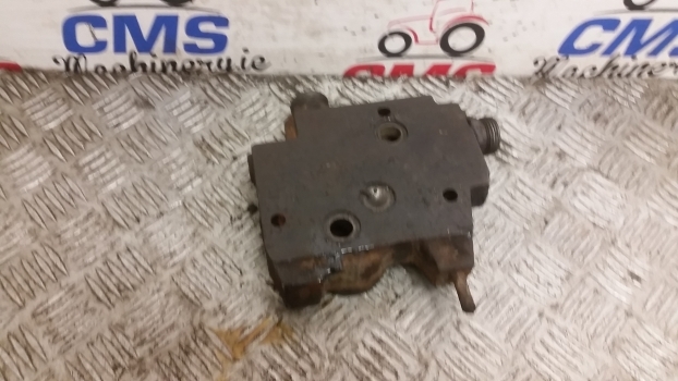 Deutz Agrotron 150 Mk3 Hydraulic Valve Slice - Hydraulic valve for Farm tractor: picture 4 Deutz Agrotron 150 Mk3 Hydraulic Valve Slice - Hydraulic valve for Farm tractor: picture 4