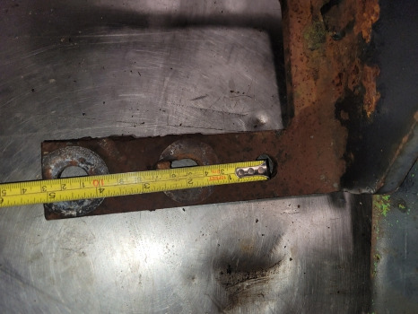 Deutz Agrotron Series 135, 120, 150, 6.05, 6.30 Ser Front Mudguard Bracket Kit 04416250 - Fender: picture 5 Deutz Agrotron Series 135, 120, 150, 6.05, 6.30 Ser Front Mudguard Bracket Kit 04416250 - Fender: picture 5