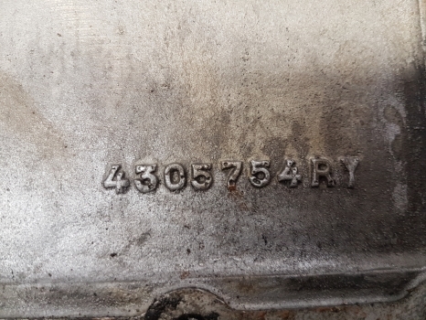 Deutz Dxbis110, 90, 120, 85, Dxab Hydrauylic Cover 03401288, 4305754r - Hydraulics for Farm tractor: picture 5 Deutz Dxbis110, 90, 120, 85, Dxab Hydrauylic Cover 03401288, 4305754r - Hydraulics for Farm tractor: picture 5