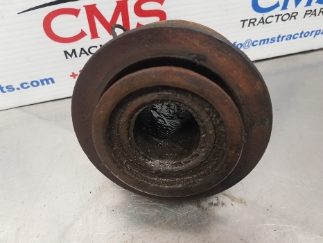 Clutch and parts for Farm tractor Fiat 70-90, 66, 88, 90, 94 Series, Clutch Bearing Carrier Assy 5147787: picture 6 Clutch and parts for Farm tractor Fiat 70-90, 66, 88, 90, 94 Series, Clutch Bearing Carrier Assy 5147787: picture 6