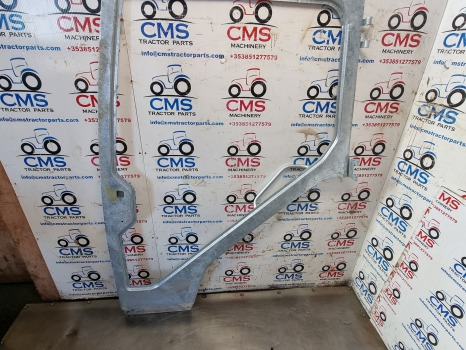 Fiat F100, F115, F120, F110, F130, F140 Cab Door Frame Left Galvanized 5163674 - Door and parts: picture 3 Fiat F100, F115, F120, F110, F130, F140 Cab Door Frame Left Galvanized 5163674 - Door and parts: picture 3