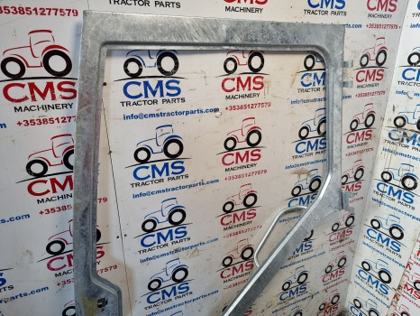 Fiat F100, F115, F120, F110, F130, F140 Cab Door Frame Left Galvanized 5163674 - Door and parts: picture 5 Fiat F100, F115, F120, F110, F130, F140 Cab Door Frame Left Galvanized 5163674 - Door and parts: picture 5